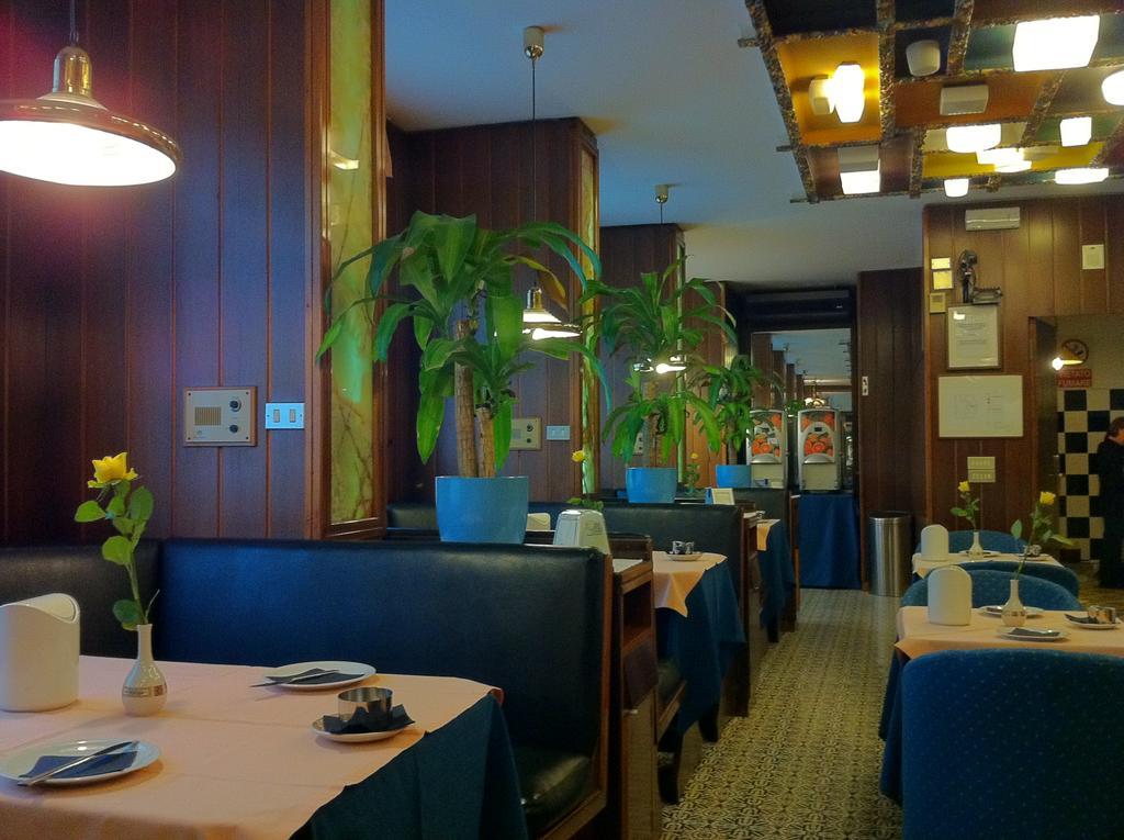 Hotel Mec Μιλάνο Εξωτερικό φωτογραφία