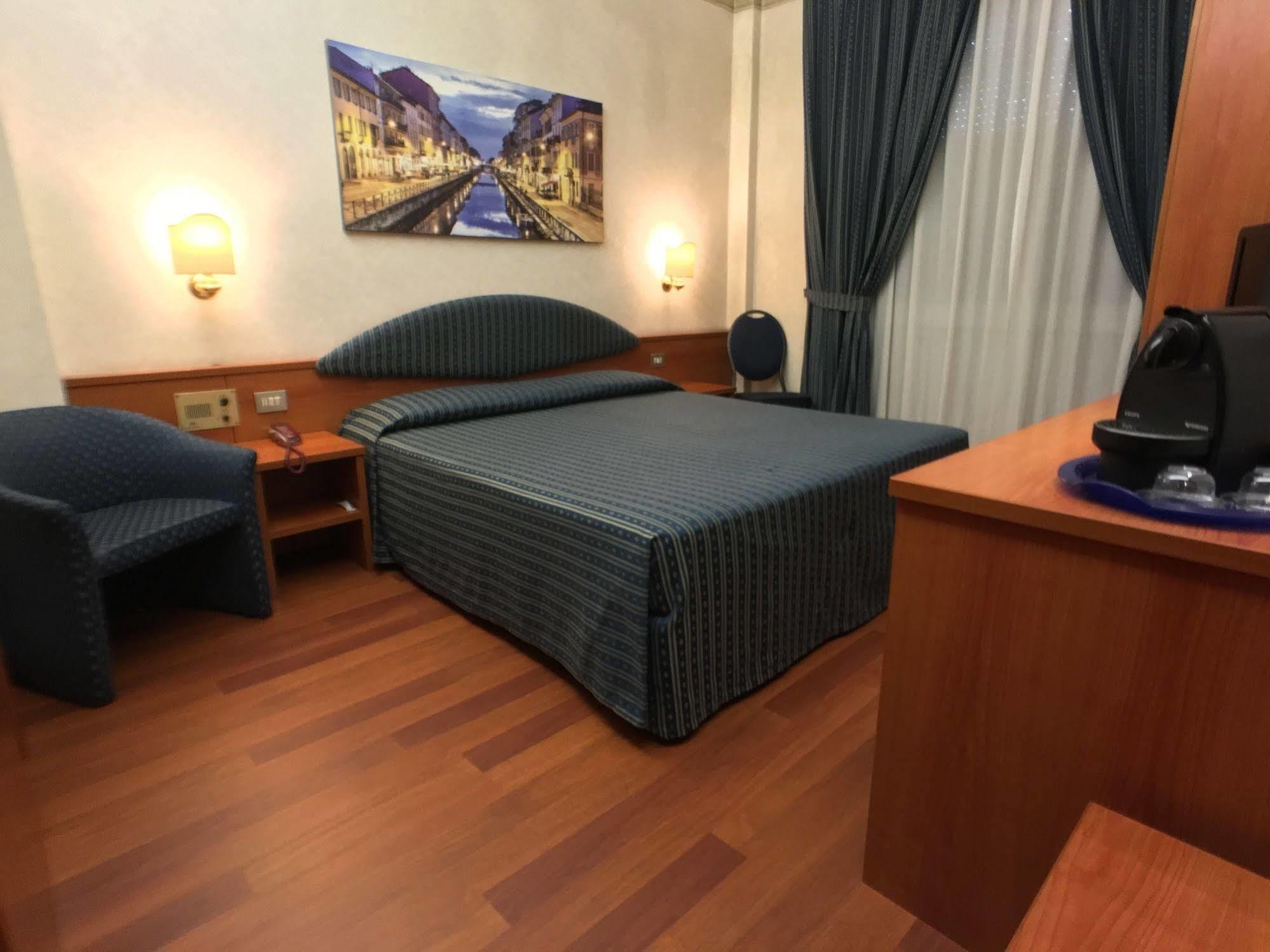 Hotel Mec Μιλάνο Εξωτερικό φωτογραφία